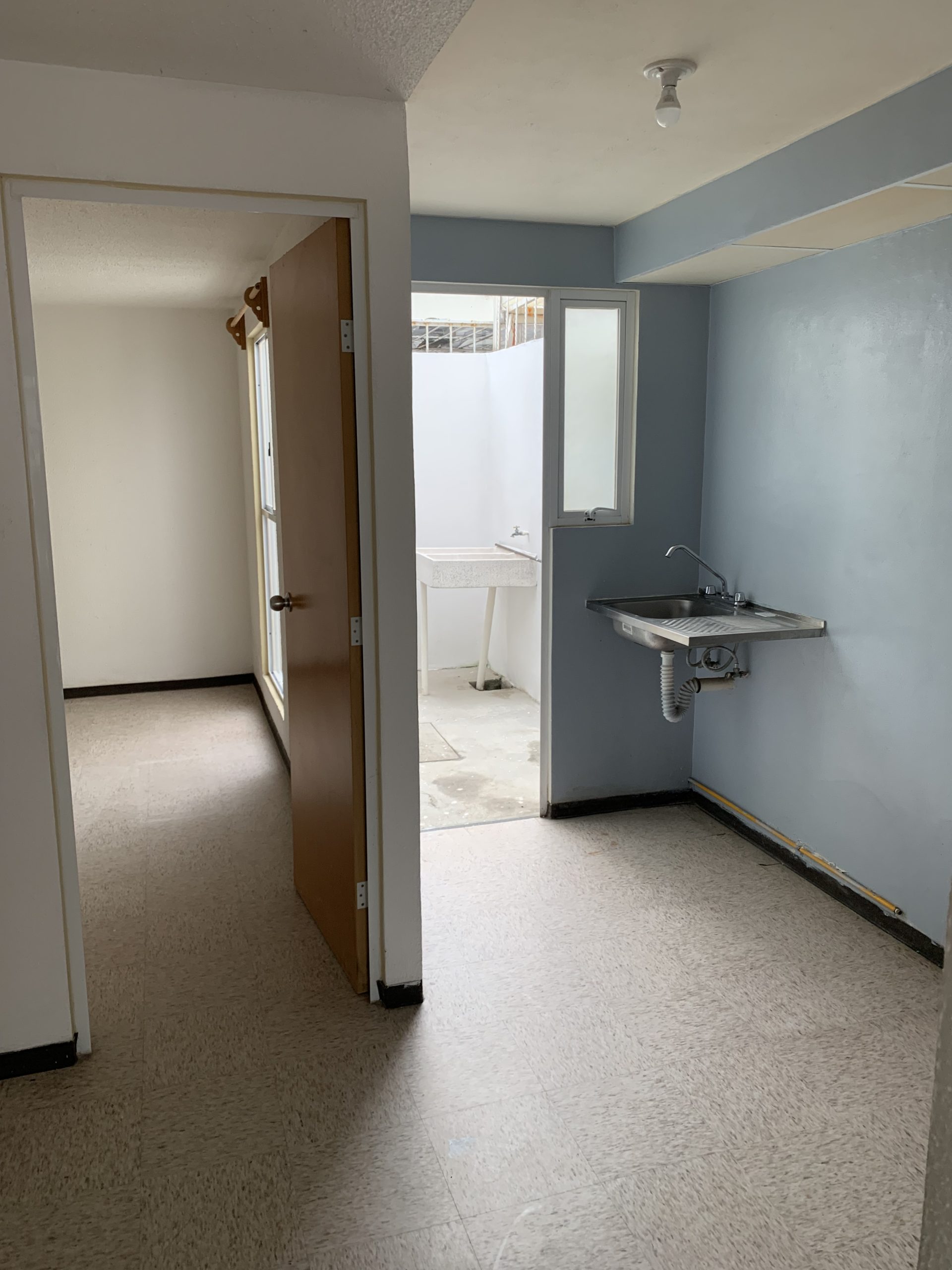 Casa seminueva en Los Héroes Tizayuca, 3 recámras, acepto créditos. - Image 5