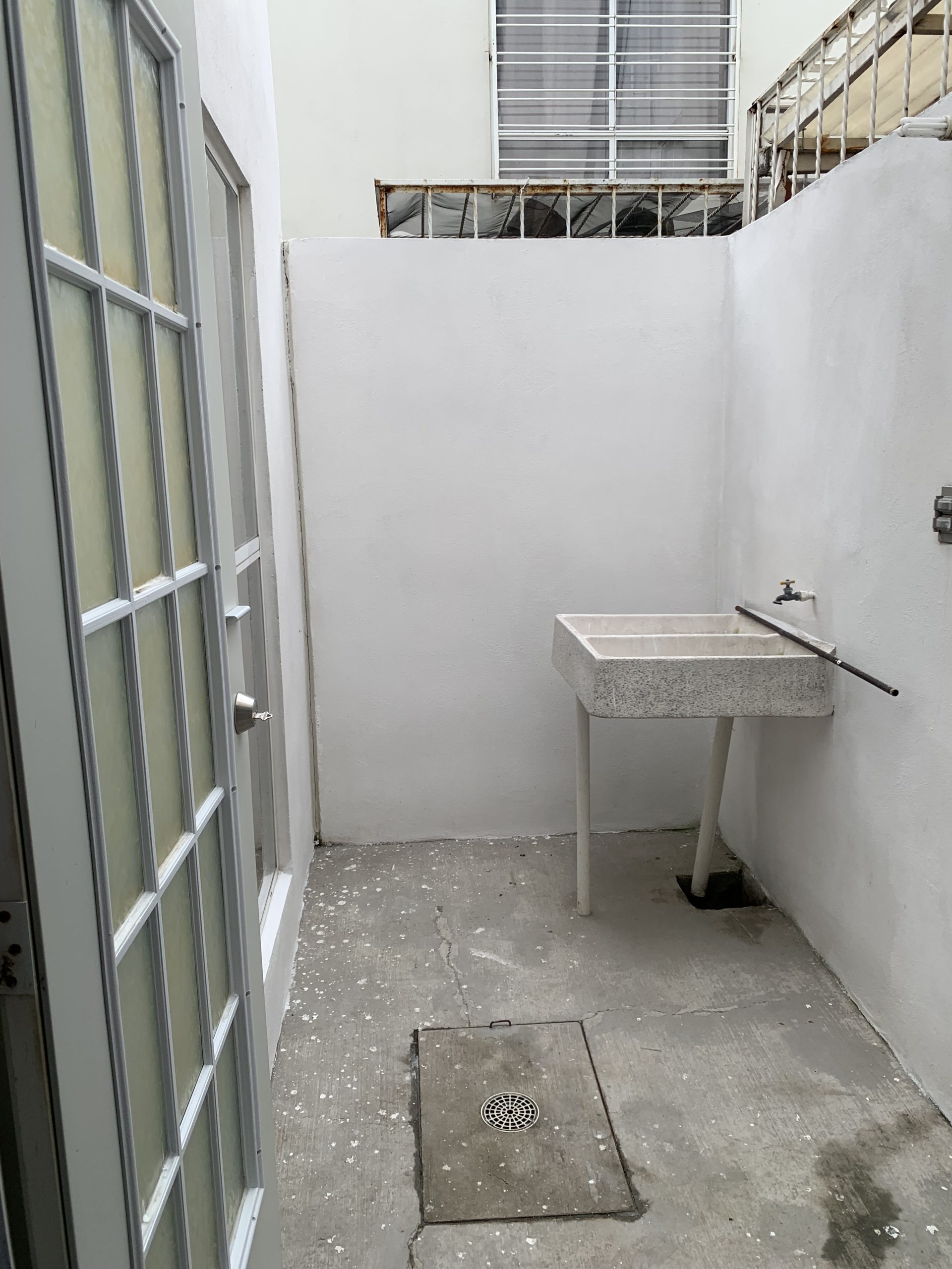 Casa seminueva en Los Héroes Tizayuca, 3 recámras, acepto créditos. - Image 7